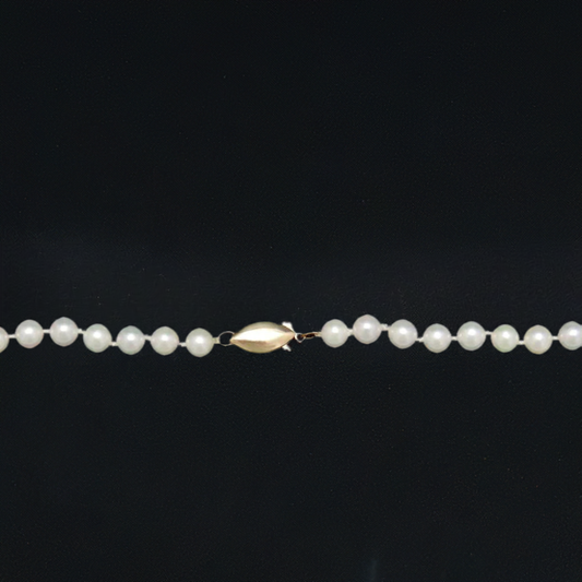 Beautiful Classic 14K Yellow Gold & Pearl Strand Necklace