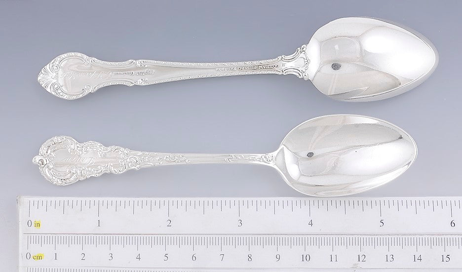 Misc. Group of 12 American Sterling Silver Teaspoons 'Laura'