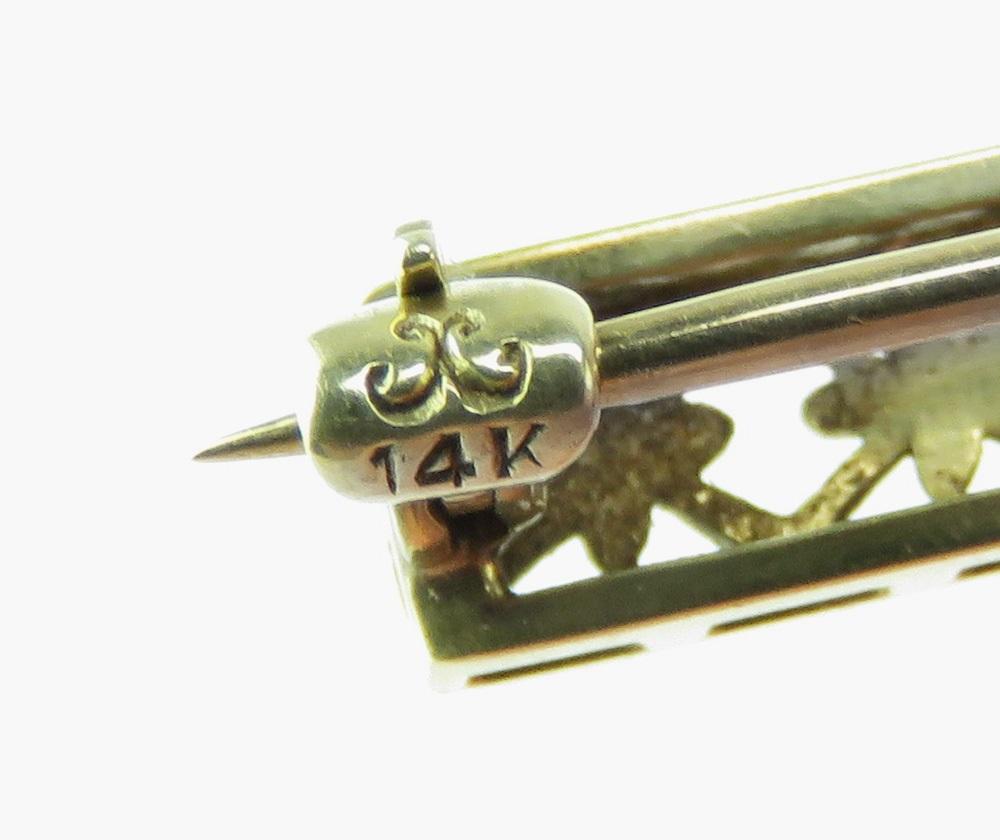 Stylish Antique Krementz 14k Gold and Platinum Bar Pin Brooch Filigree Floral