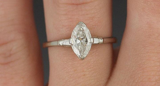 Lovely 14k White Gold Ring w/ Large Marquise Navette Diamond ~.94ct tdw