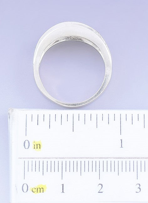 Dazzling 18k White Gold & Champagne Diamond Ring