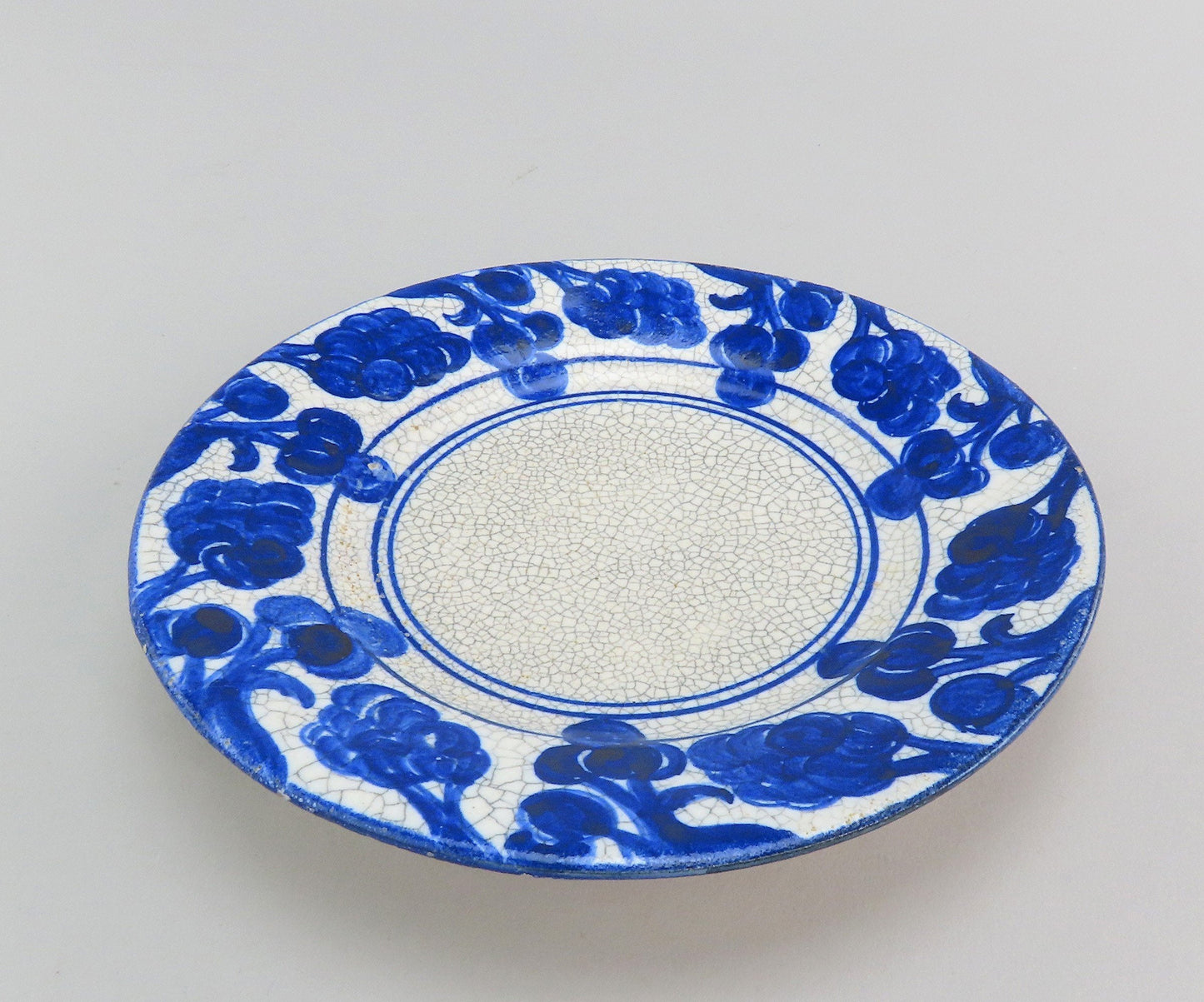Antique Old Dedham Pottery Grape Clusters Pattern Small Bread Plate 6 1/8”