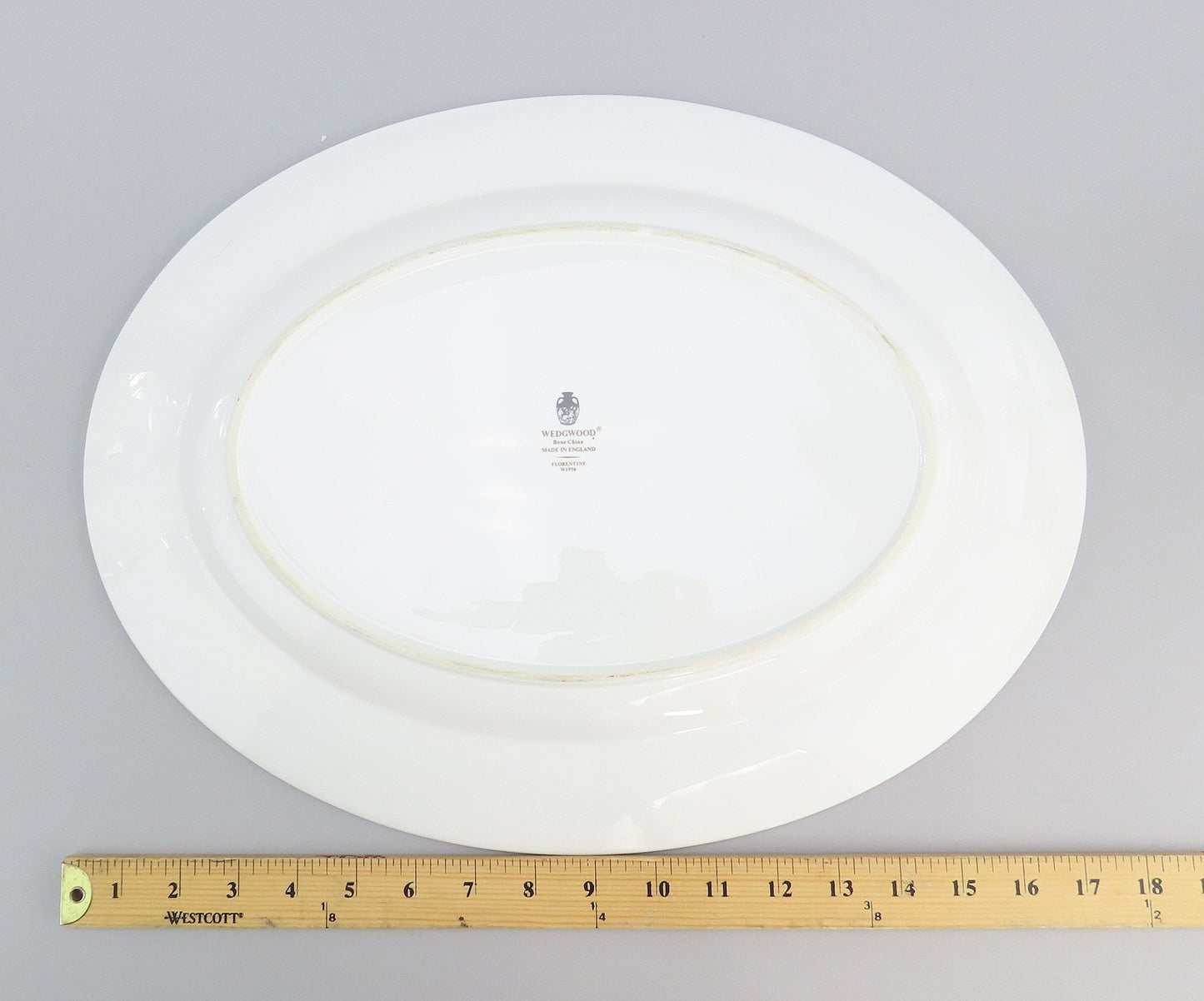 Stunning Wedgwood Florentine Dark Blue Navy Trim W1956 LG Platter 17 1/2" Long