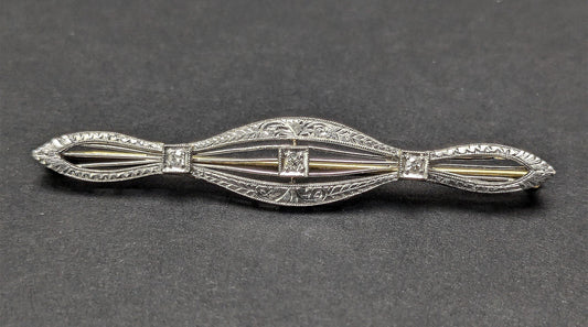 Elegant c1920s 14k Gold Platinum 3 Diamond Filigree Bar Pin Brooch