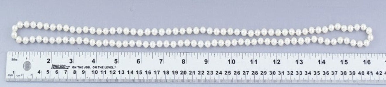 Lovely VTG Single Strand Hand Knotted ~6.5mm Pearl Necklace 33"