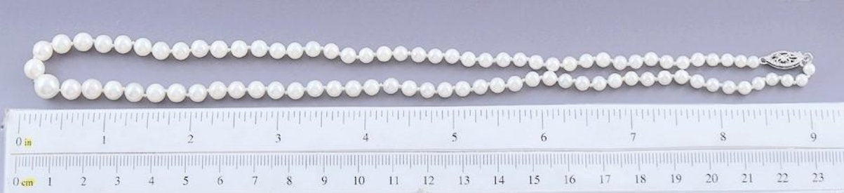 Classy Graduated Pearl Strand Necklace w 14k White Gold Filigree Clasp