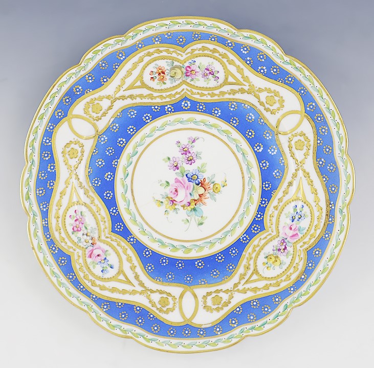 Fine ANTQ Set 12 Royal European Gilded Beaded Dinner Plates Floral Blue White