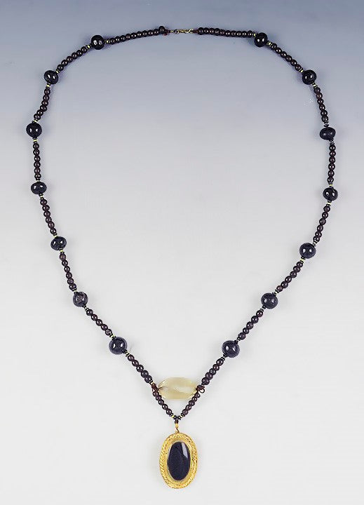 Eye Catching Almandite Garnet Agate & Quartz 20-22kt Gold Bead Necklace