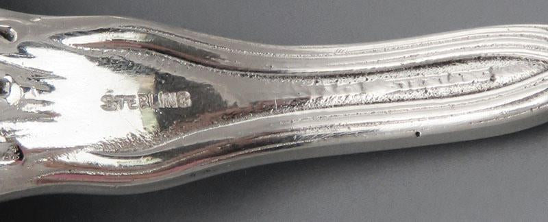 Heavy Solid Sterling Silver Strawberry Pattern Berry/Casserole Serving Spoon