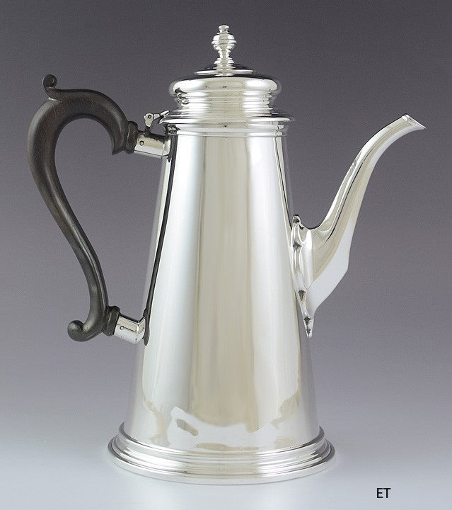 Antique/Vintage 1930s Currier Roby Sterling Silver 1700s Style Lighthouse Teapot