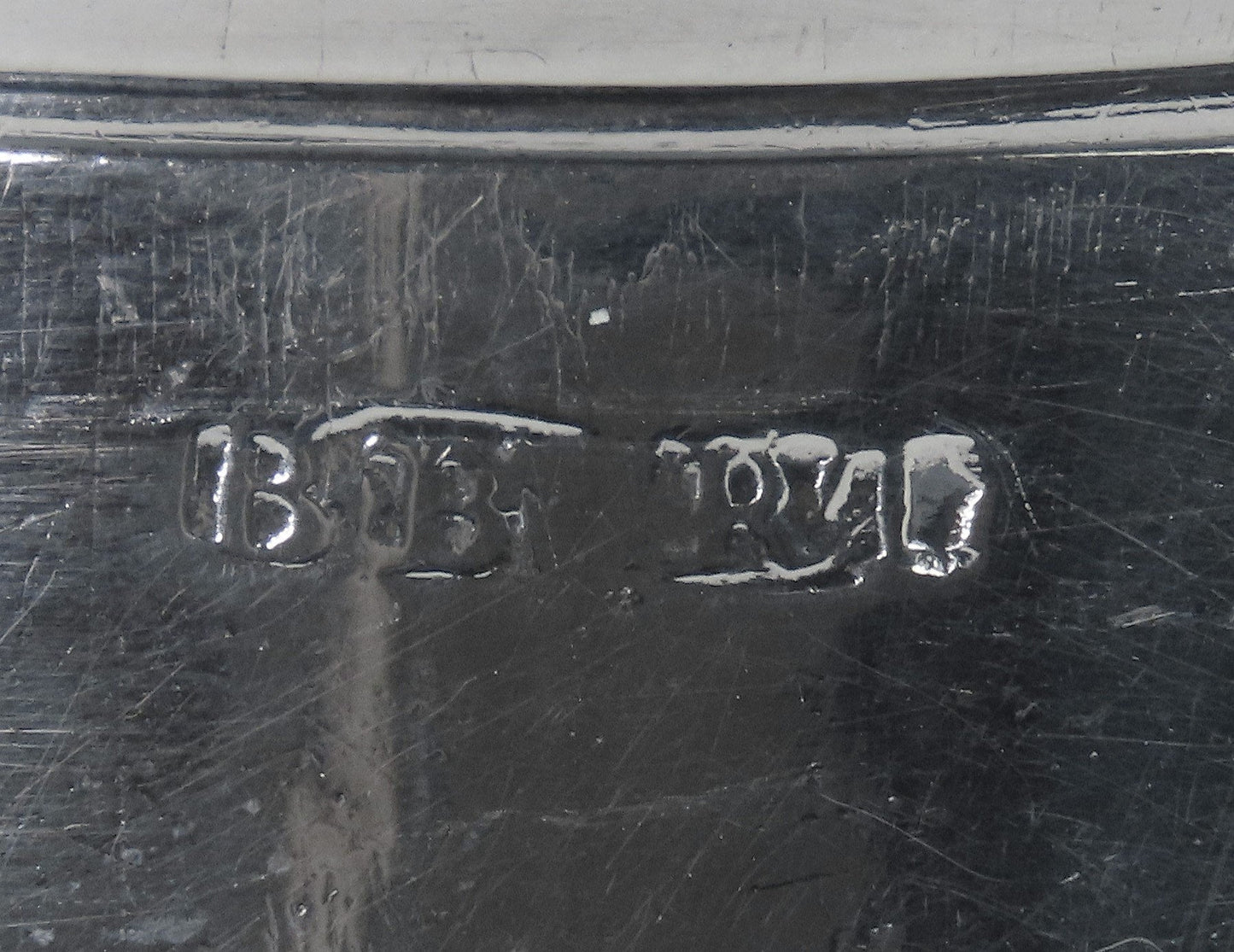 Superb c1770 Benjamin Burt American Colonial Coin Silver Mug Cann Heavy Weight