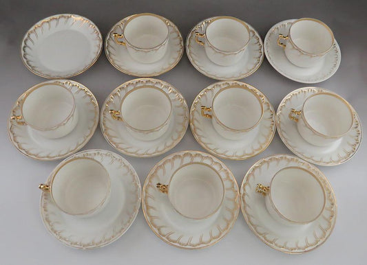 Lovely 21pc set Antique/Vintage Gilt Porcelain 10 Coffee Tea Cups & 11 Saucers
