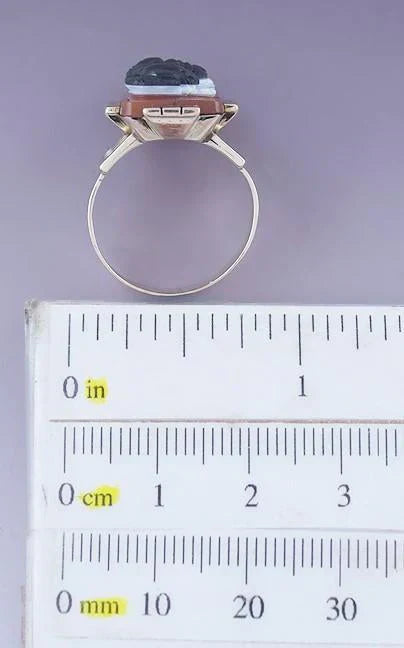 Exceptional Victorian 10k Yellow Gold Carved Three Color Greco-Roman Cameo Ring