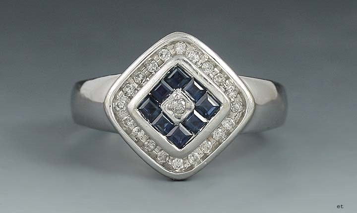 Striking Modern 14k White Gold Blue Sapphire & Diamond Ring Size 7