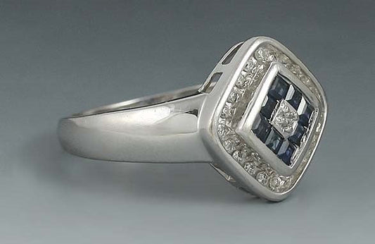Striking Modern 14k White Gold Blue Sapphire & Diamond Ring Size 7