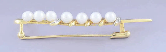 Stylish 18k Yellow Gold Diamond Pearl Pin Brooch