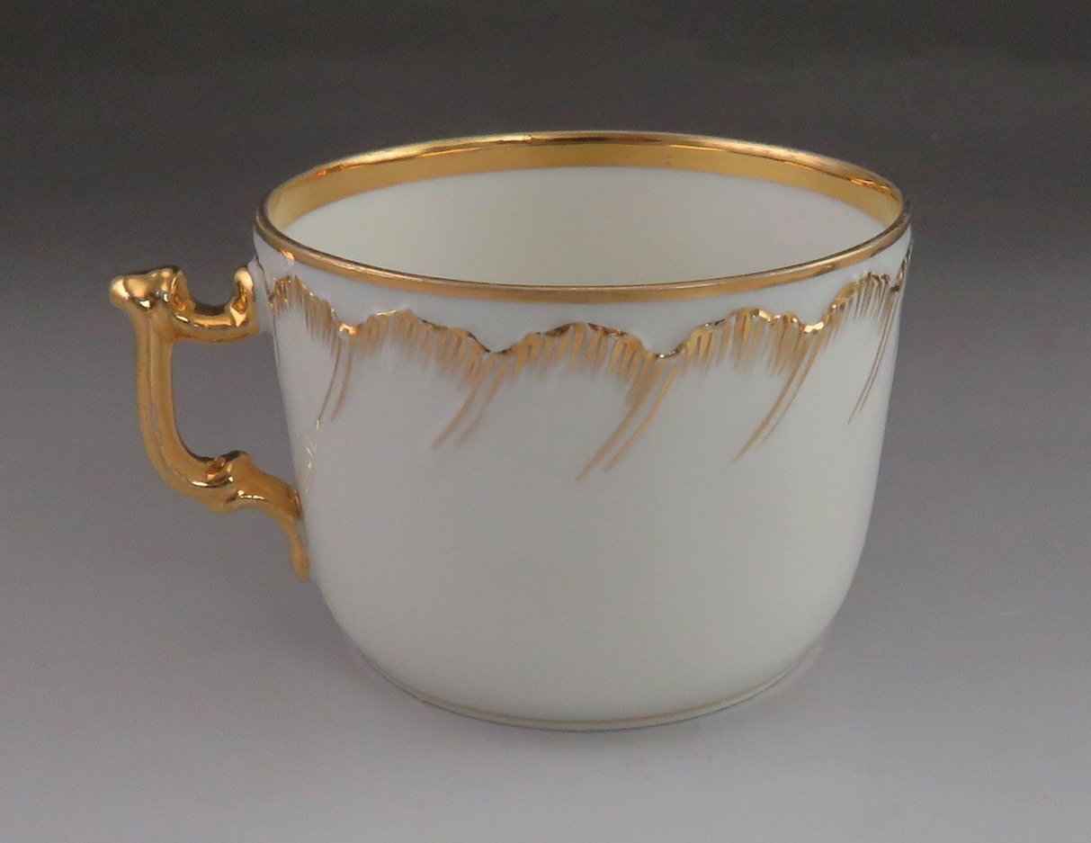 Lovely 21pc set Antique/Vintage Gilt Porcelain 10 Coffee Tea Cups & 11 Saucers