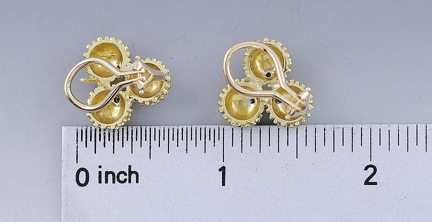 Stunning Well Crafted Pair 18k Gold & Diamond Stud Earrings