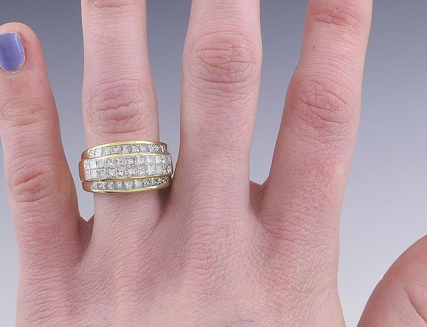 Dazzling 18k Yellow Gold & 3.6ct Diamond Ring