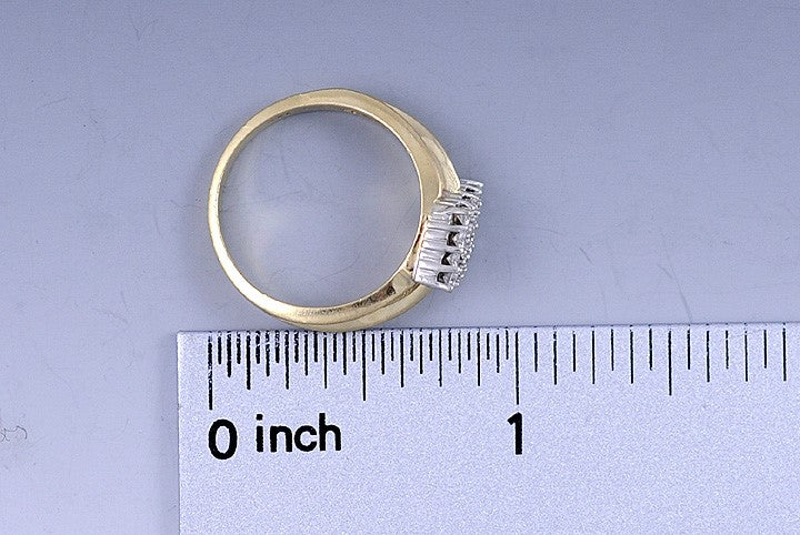 Vibrant Brilliant 14k Yellow Gold Diamond Cluster Ring Size 6.25