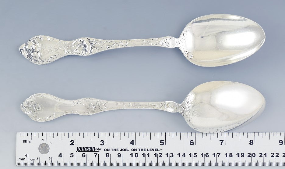 Pair Reed & Barton Sterling Silver Tablespoons Serving Spoons Les Cinq Fleurs