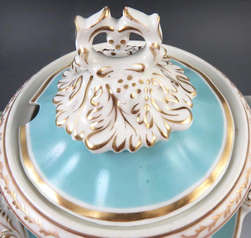 Antique 1830s Chamberlains English Worcester Porcelain Gilt Sauce Tureen