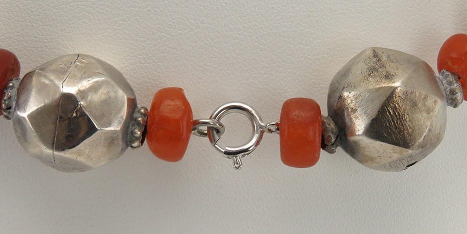 Antique Primitive Ethnic Tribal 1890s Amber & Silver Ball Wire Necklace