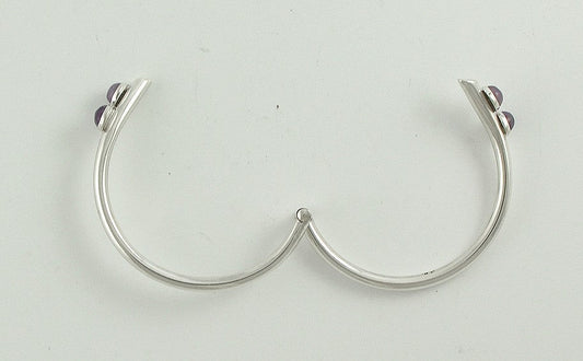 Beautiful Mexican Sterling Silver and Genuine Amethyst Bangle Bracelet Hinged