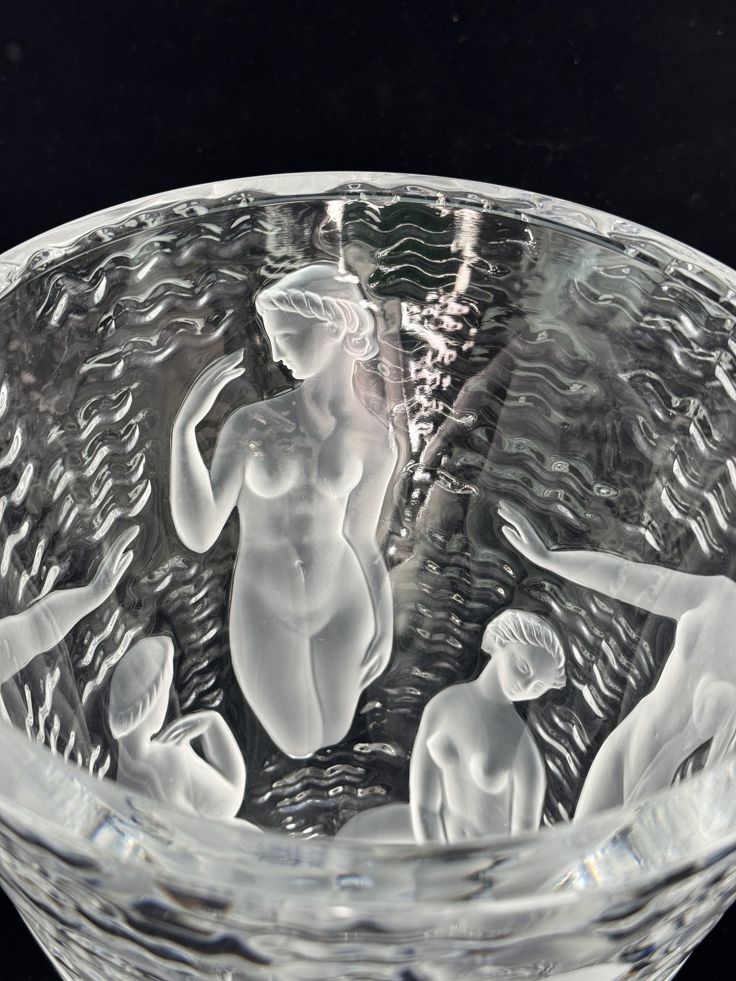 Stunning Signed Lalique Ondines Glass Frosted Nude Water Nymph Bathers 9.5" Vase