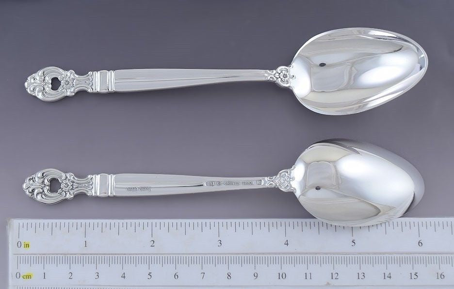 Great set 13 Towle Sterling Silver Monte Cristo Montecristo Teaspoons