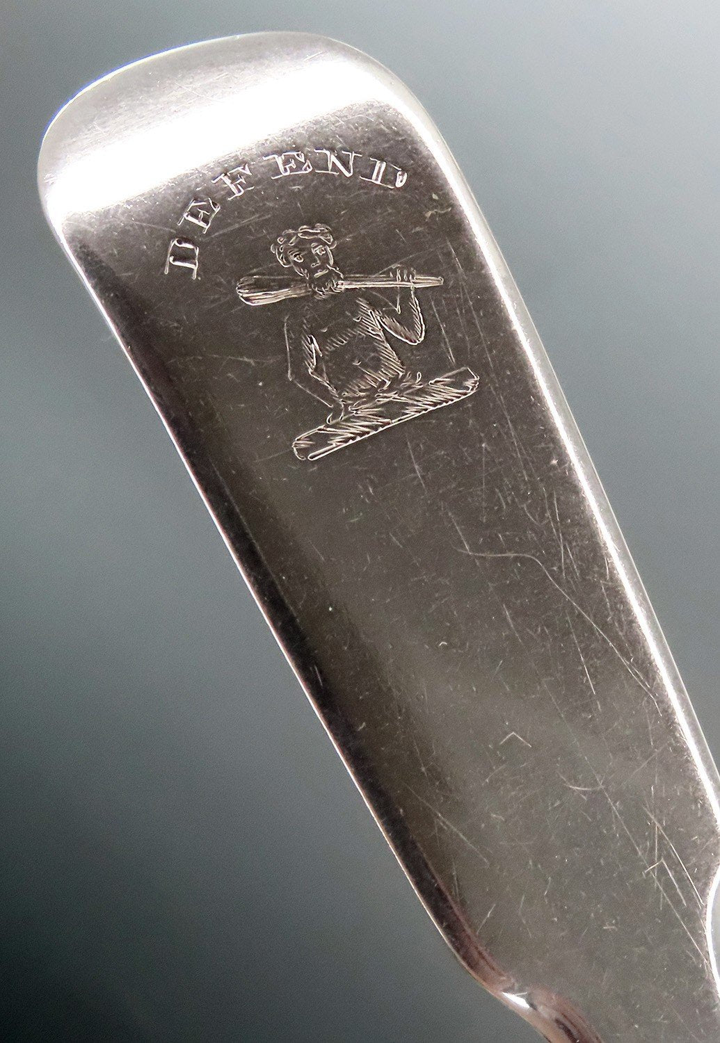 5 Scottish Sterling Silver Spoons Wood Family Crest DEFEND 7 inches