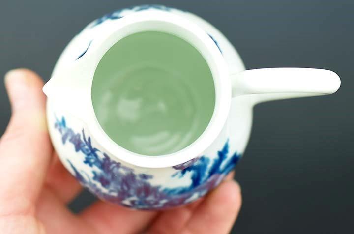 Antique 18th C. Porcelain Worcester English Blue and White Creamer Pitcher