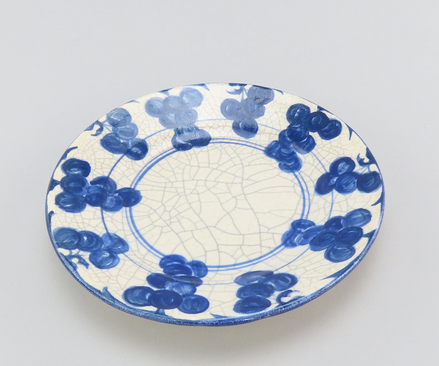 Antique Old Dedham Pottery Grape Cluster Pattern Bread Plate Small 6 1/8”
