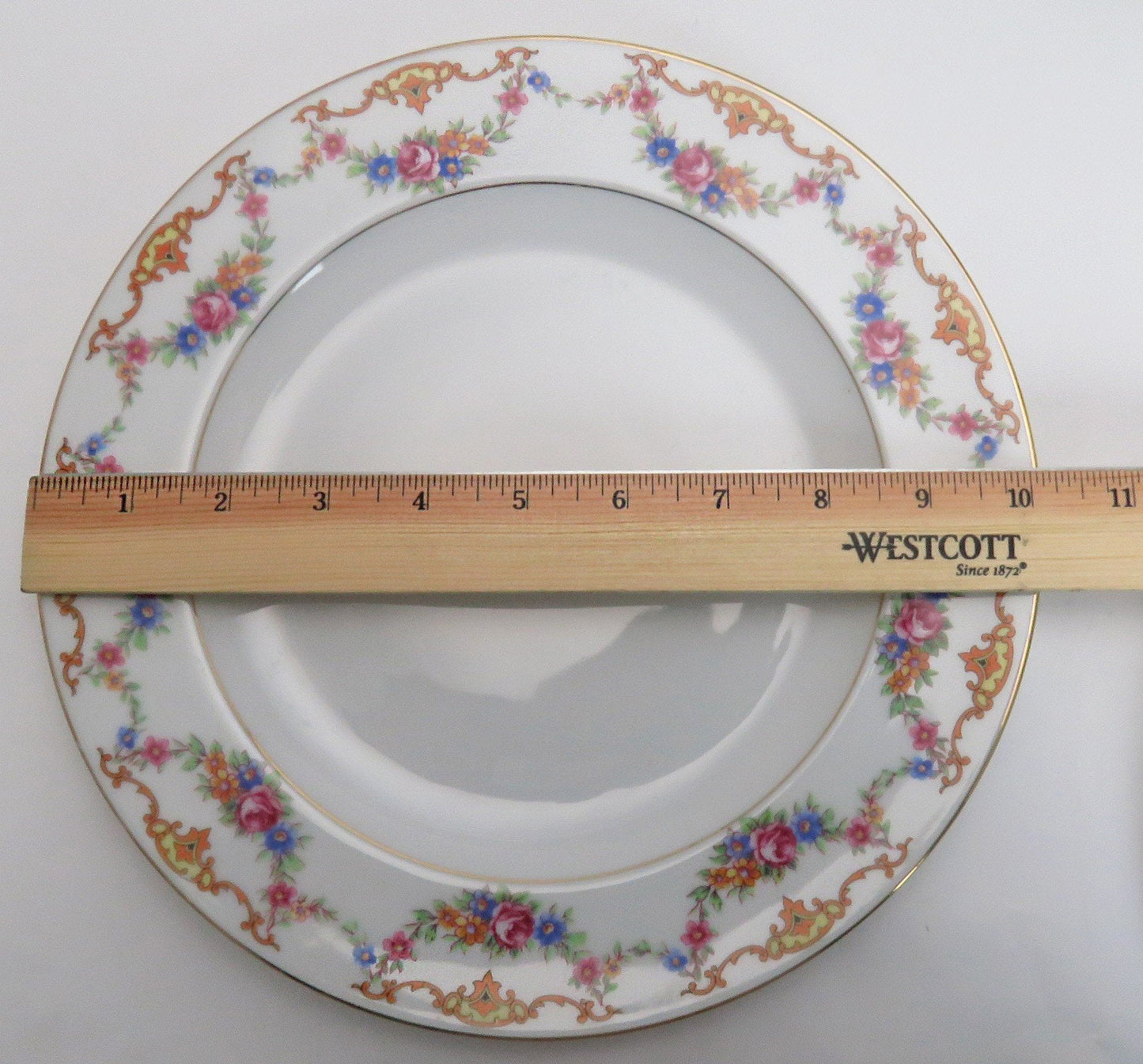 Lovely set 12 Czech Epiag 9561 Floral Dinner Plates c1930's