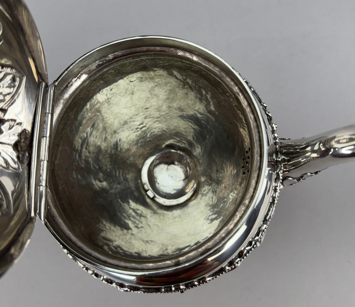 Excellent c1815 American Coin Silver Fletcher Gardiner Teapot or Coffee Pot