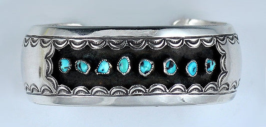 Handsome American Southwestern Silver Cuff Bracelet Bezel Set Turquoise Stones