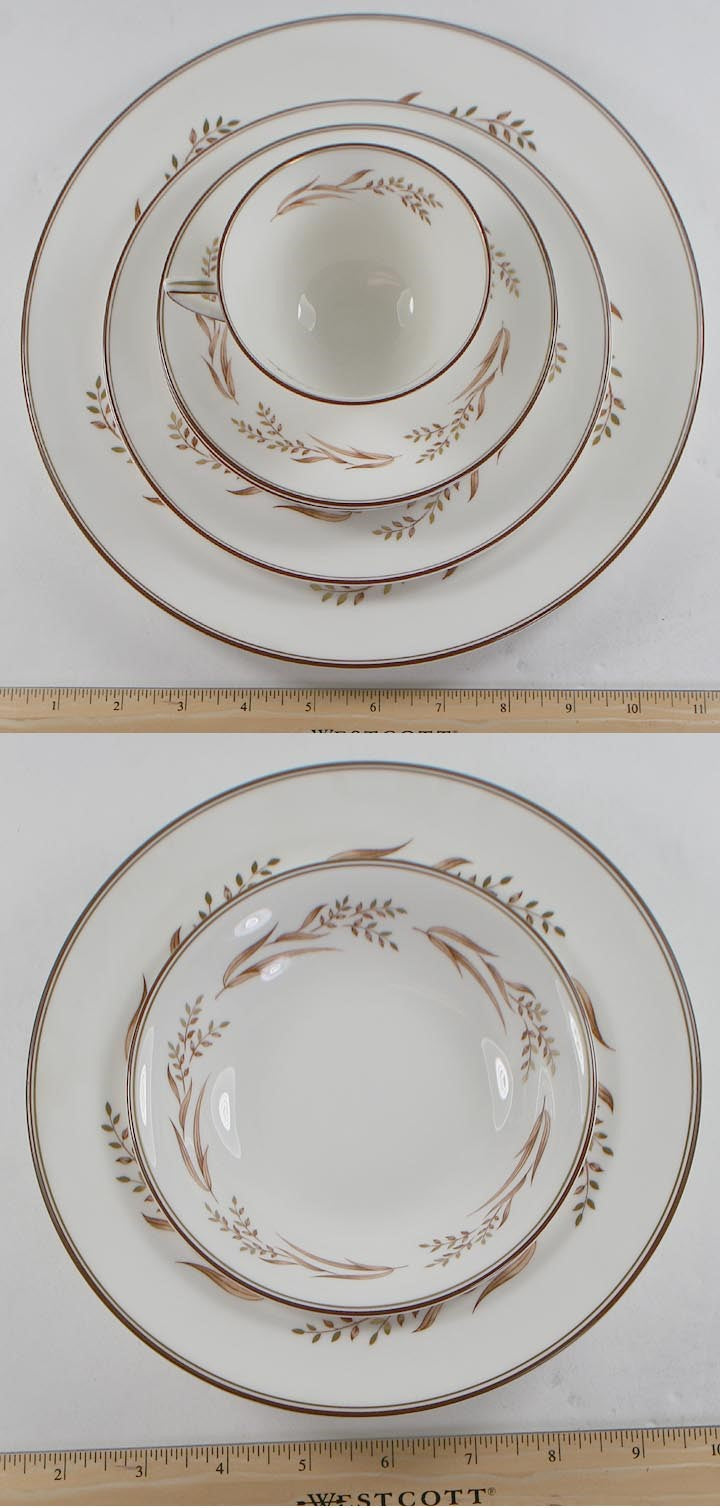 7-piece Royal Doulton Autumn Breezes pattern Gilded Porcelain Place Setting