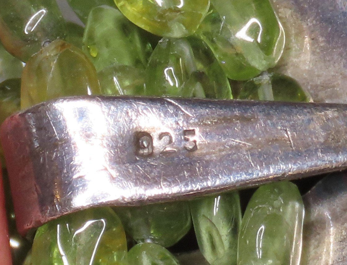 Stylish Sterling Silver Six Strand Peridot Smoky Quartz Flower Pendant Necklace