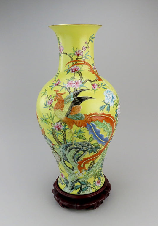 Superb Chinese Yongzheng Mark Yellow Liuyeping Phoenix Bird Flowers Vase