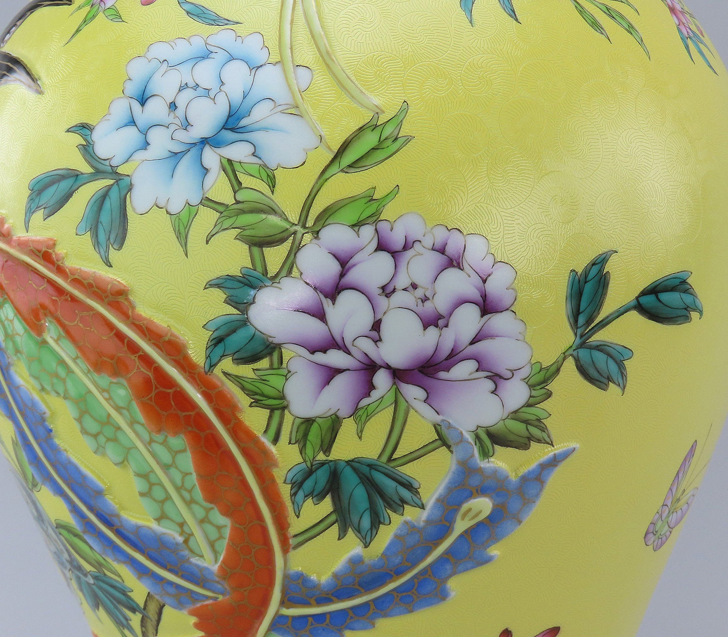 Superb Chinese Yongzheng Mark Yellow Liuyeping Phoenix Bird Flowers Vase