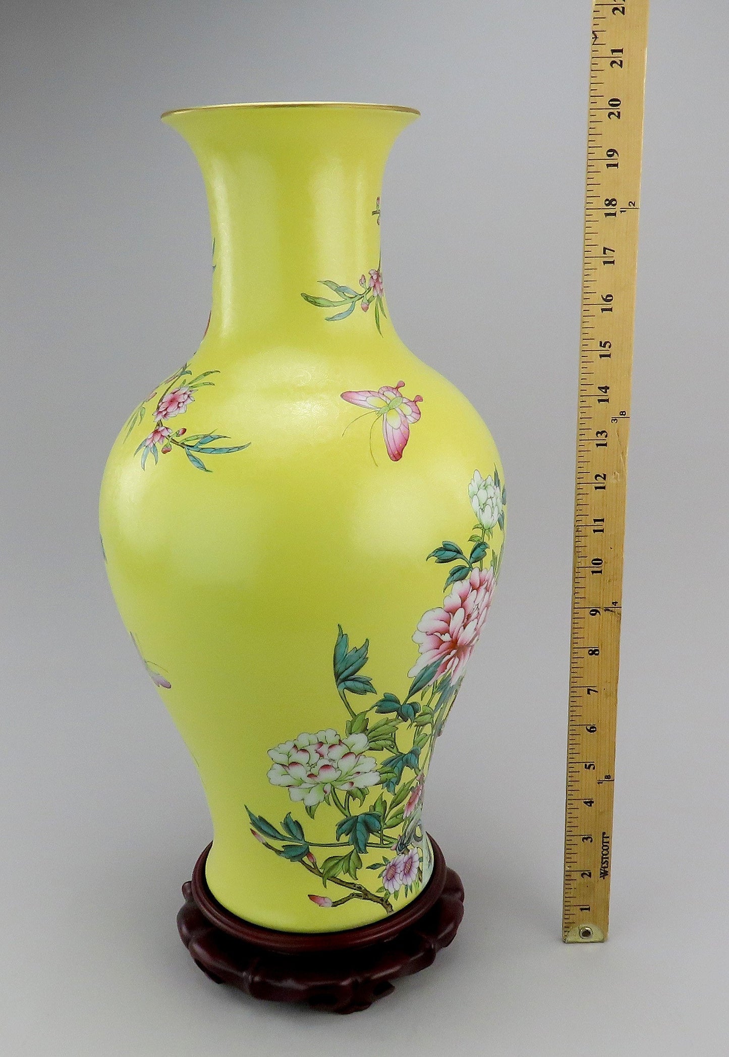 Superb Chinese Yongzheng Mark Yellow Liuyeping Phoenix Bird Flowers Vase
