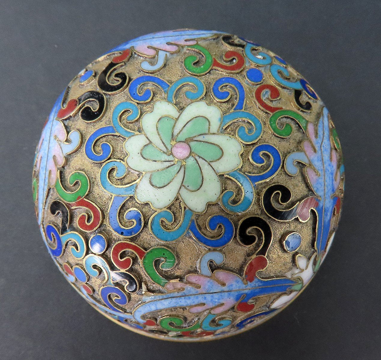 Lovely c1970s Chinese Cloisonné Tea Caddy Blue Scrolls Flowers 6 Inches Tall