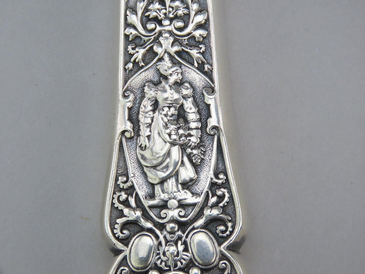 Fabulous Gorham Old Medici 1880s Sterling Silver Ice Cream Slice 12 1/4"
