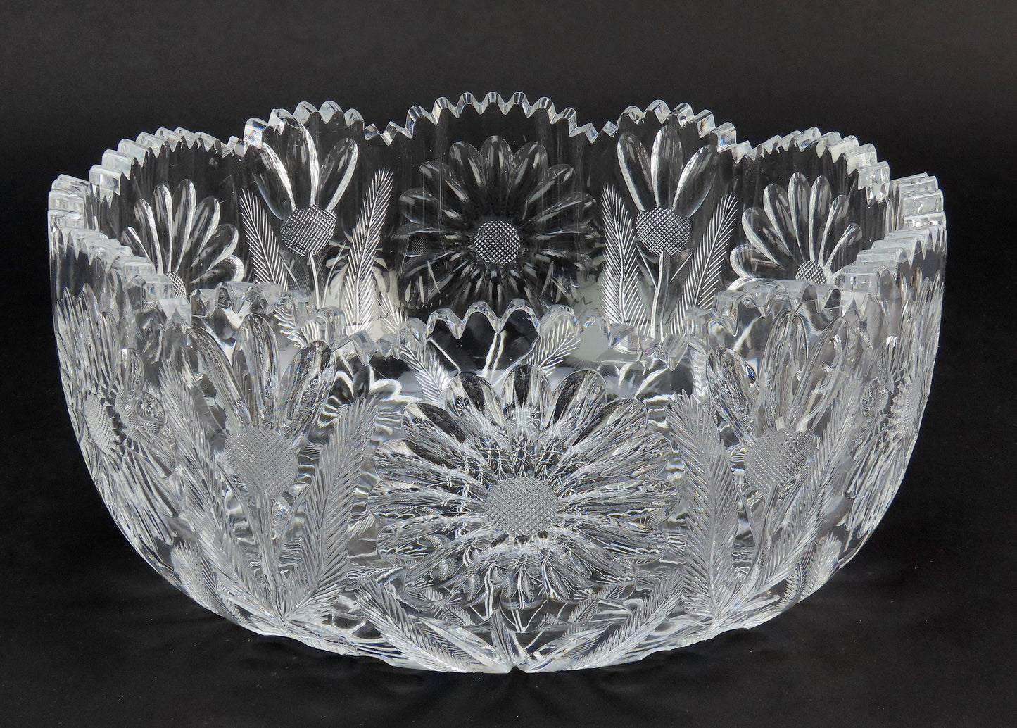 Rare Quality American or English Cut Glass Daisy Sunflower Floral Bowl 8.75"