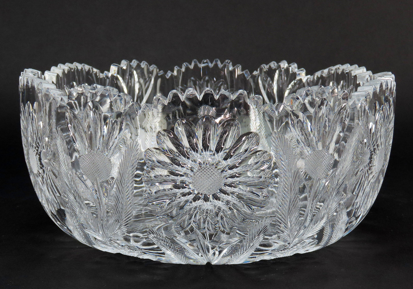 Rare Quality American or English Cut Glass Daisy Sunflower Floral Bowl 8.75"