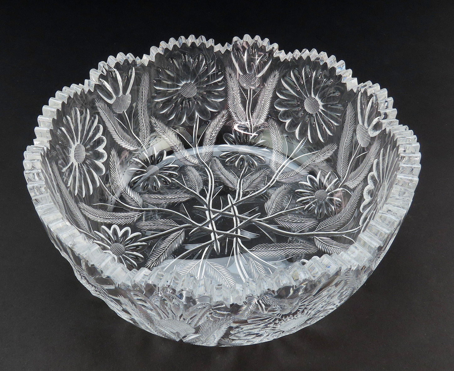 Rare Quality American or English Cut Glass Daisy Sunflower Floral Bowl 8.75"