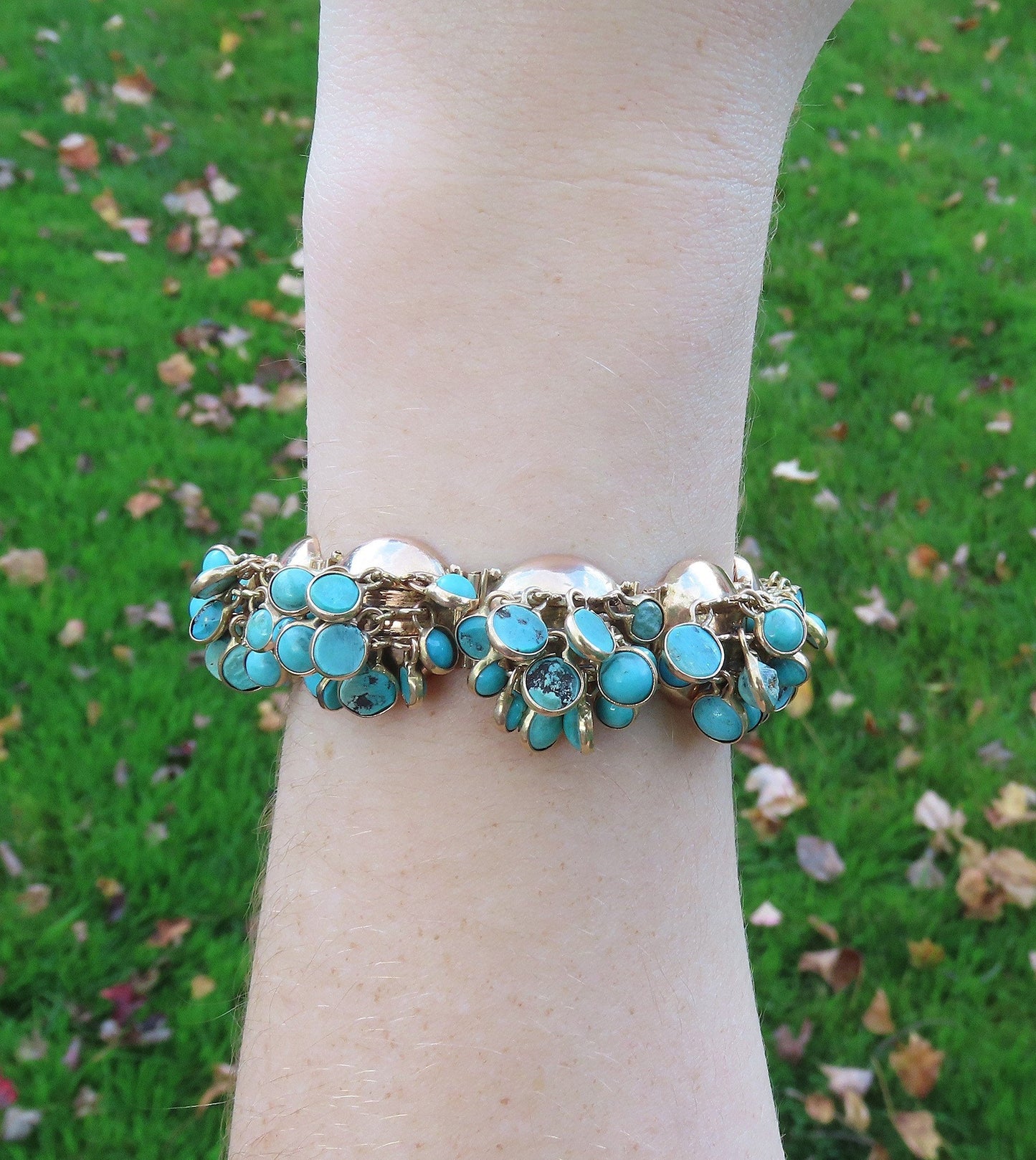 Stunning 14k Yellow Gold Turquoise Cabochon Dangle Tassel Jingle Bracelet