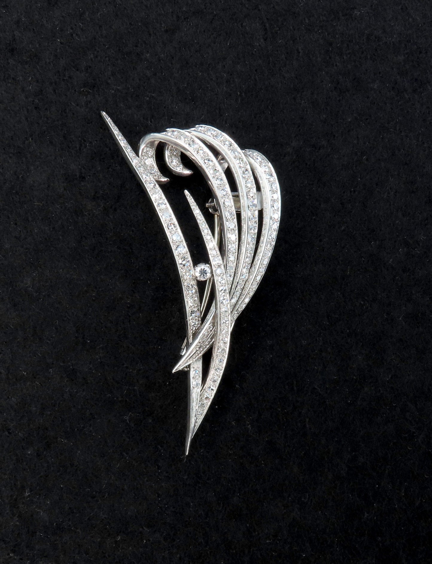 Stunning c1950s Platinum Diamond Spray Brooch Pin