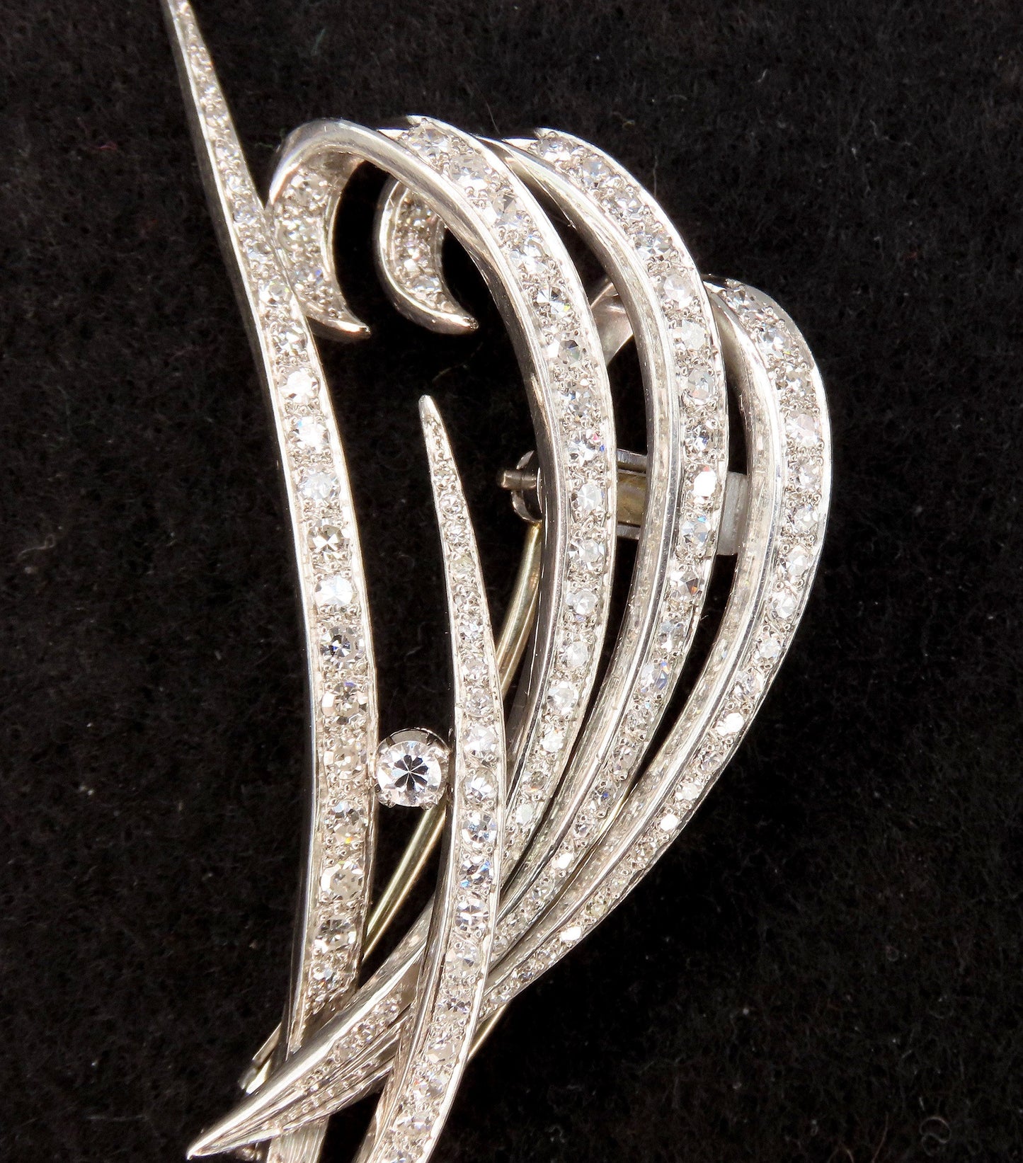 Stunning c1950s Platinum Diamond Spray Brooch Pin