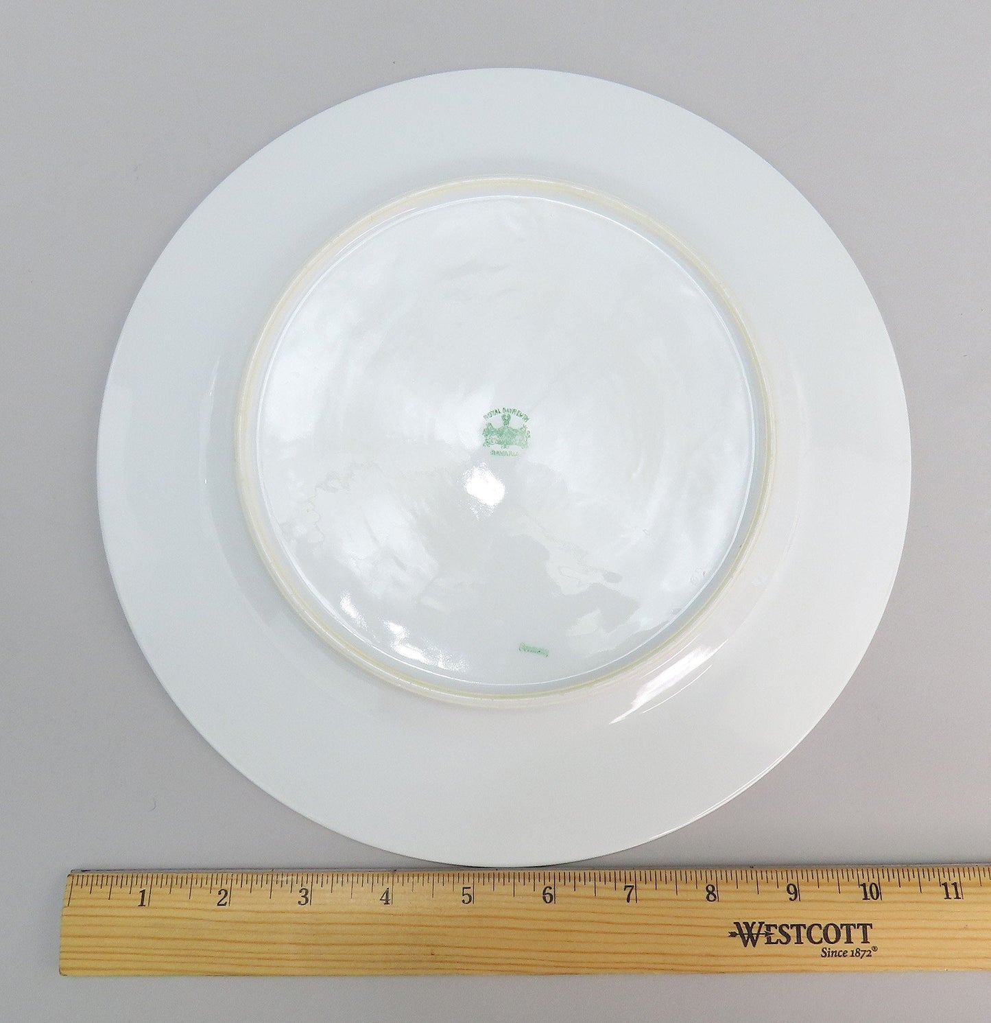 Beautiful Set 12 Royal Bayreuth Red Burgundy Gold Gilt Dinner Plates 10.75"